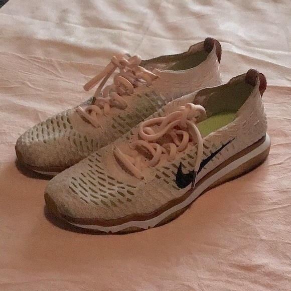 Nike Air zoom fearless fly knit chrome blush size 7 - Picture 3 of 8